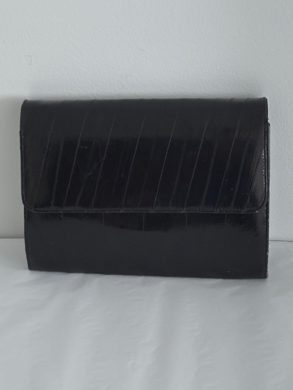 Vintage EEL SKIN purse hard shell convertible purse black lined interior